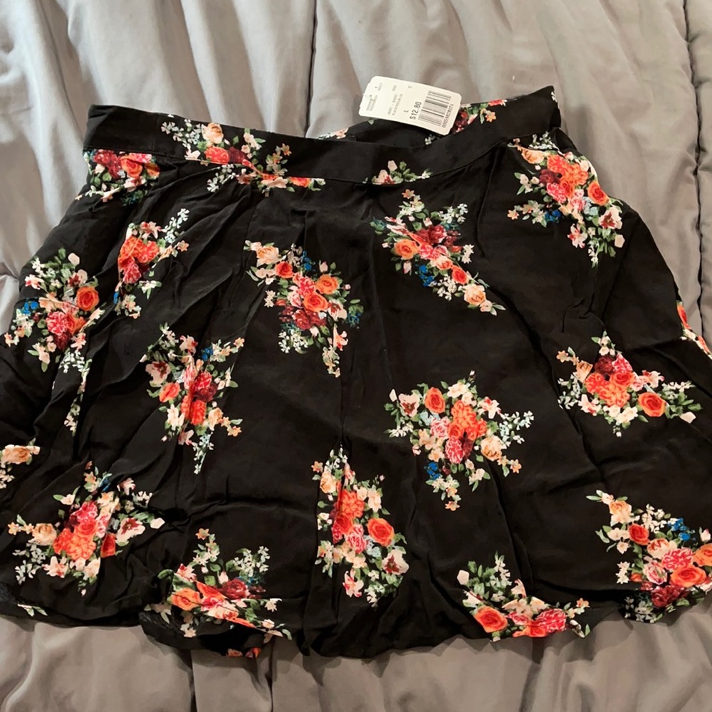 Forever 21 flowered skirt